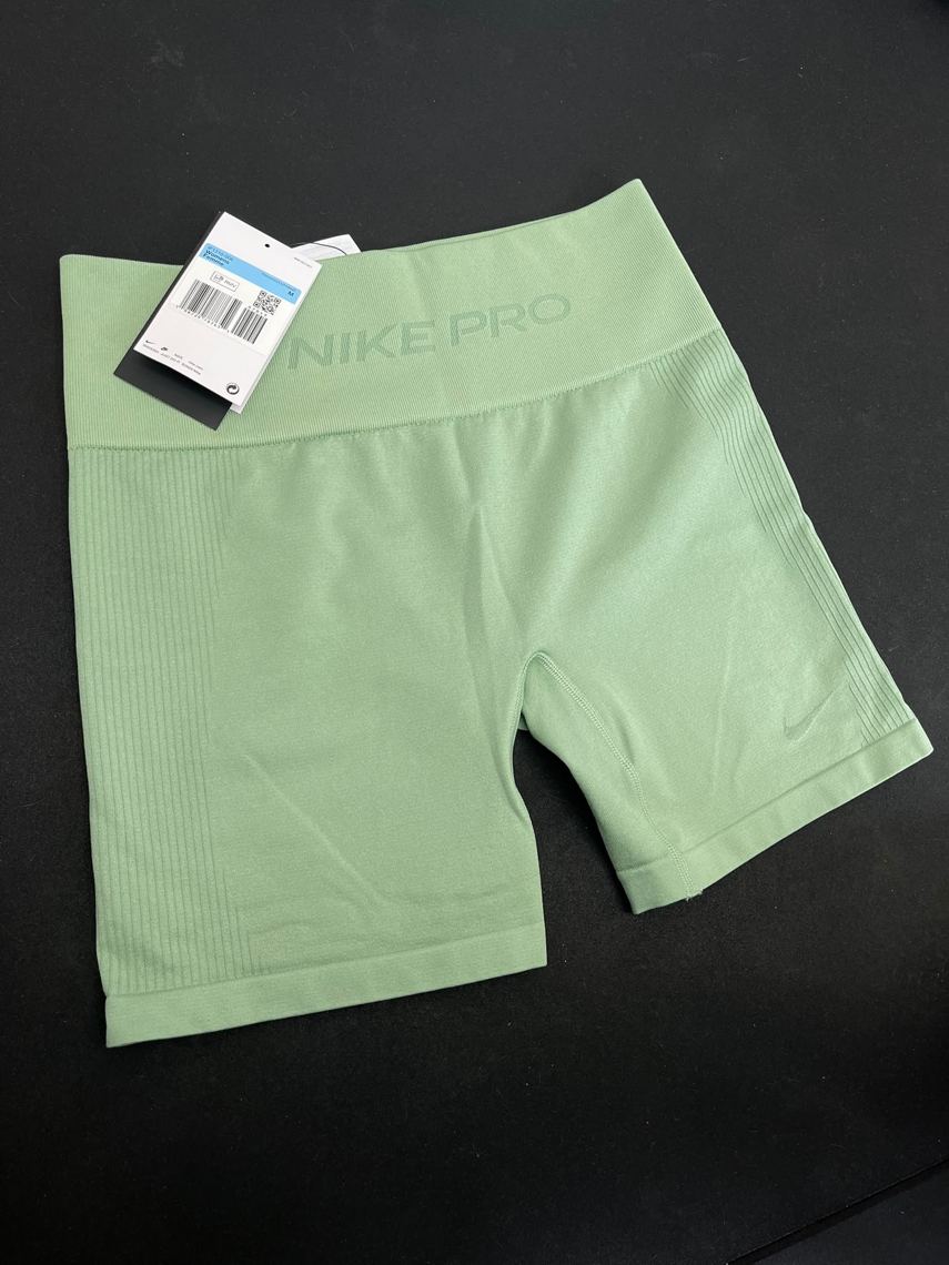 Vista adicional de Short Nike Pro Dri-FIT de tiro alto (5 pulgadas)