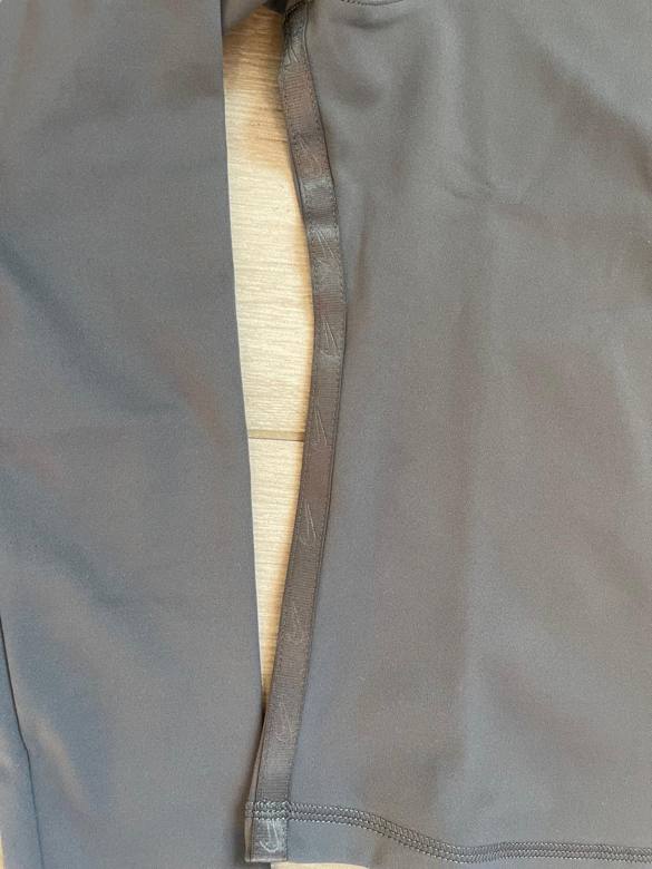 Vista adicional de Chaqueta deportiva Nike gris con cremallera